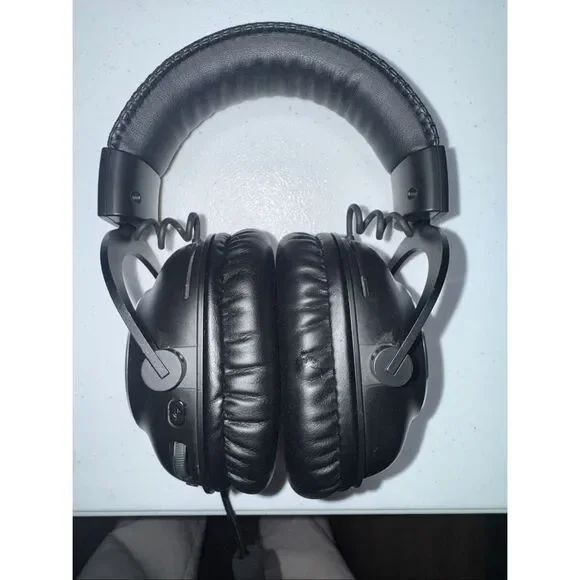 Logitech G PRO X Wireless LIGHTSPEED Gaming Headset in black. - Picture 3 of 4